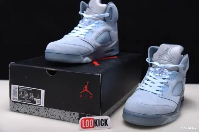 HYPE Jordan Retro Bluebird Air (W) DD9336-400 5 0424